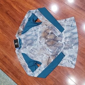 NWT Under Armour long sleeve camp top